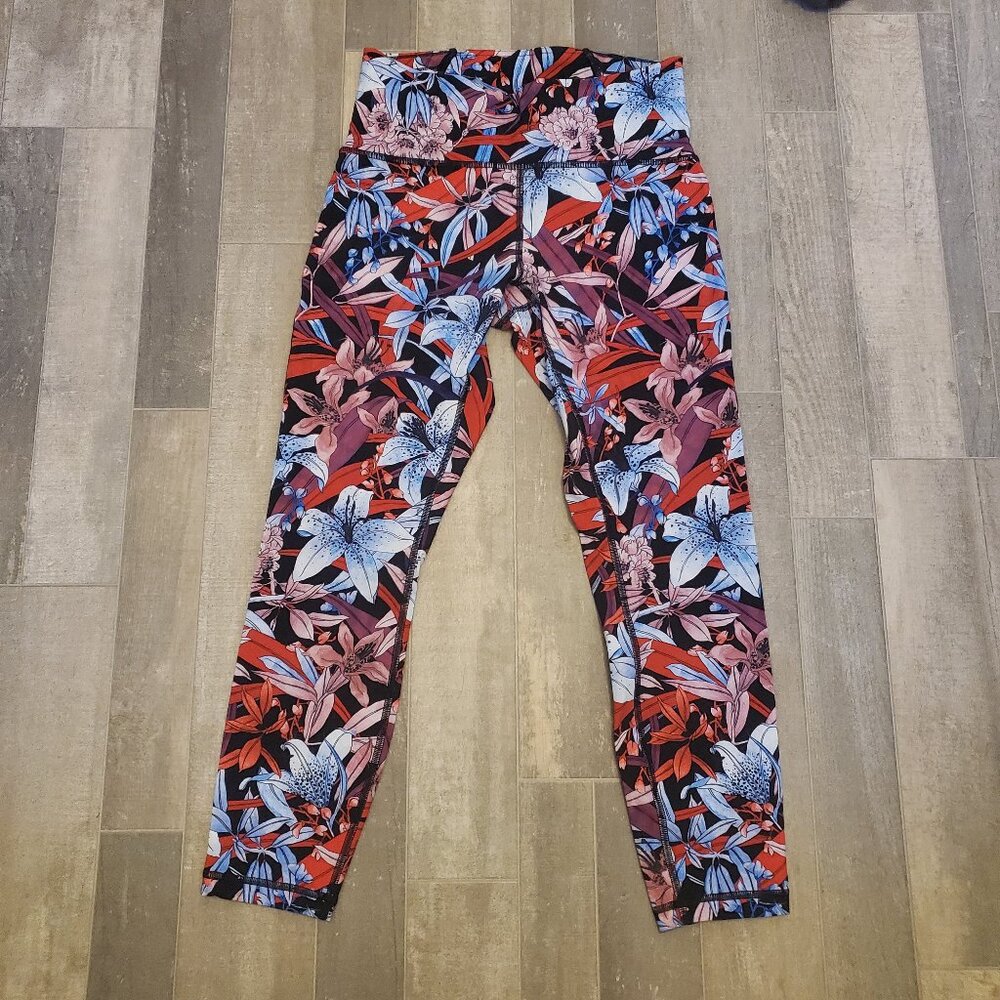 Lululemon Train Times 7/8 Pant Lush Lillies Multi Size 8